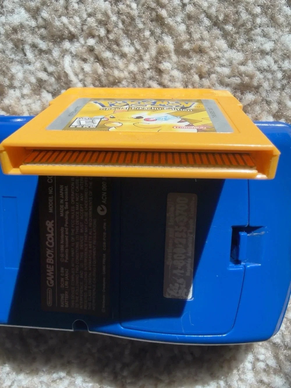 Working! Nintendo GameBoy Color Pokemon Pikachu Edition Yellow/Blue